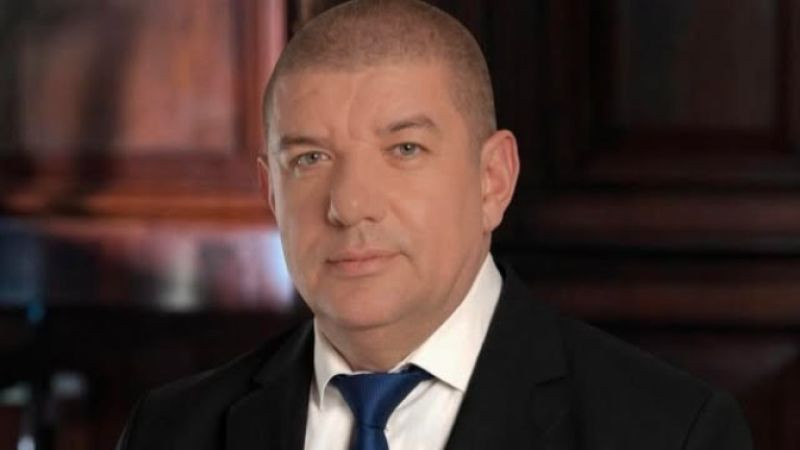 Кметът на Кричим, коалиционен партньор на Радев, се отказа от мястото си в 52-то НС